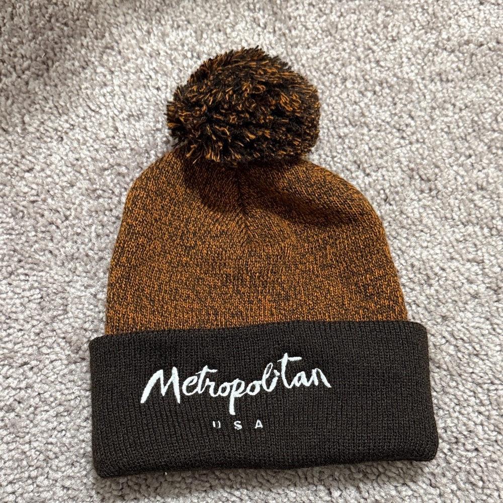Metropolitan USA Brown Knit Pom Beanie